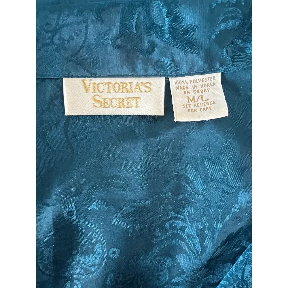 Victorias Secret measurements chest